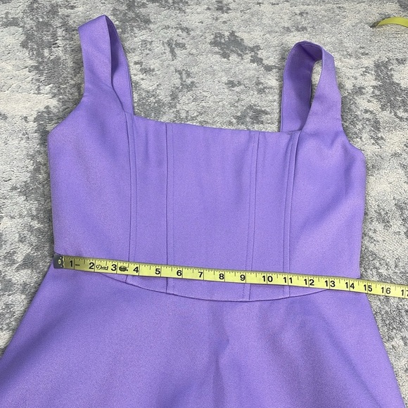 NWT Elliatt Candice Mini Dress Lilac Purple Fit Flare Square Neck Corset Sz L - Picture 10 of 13